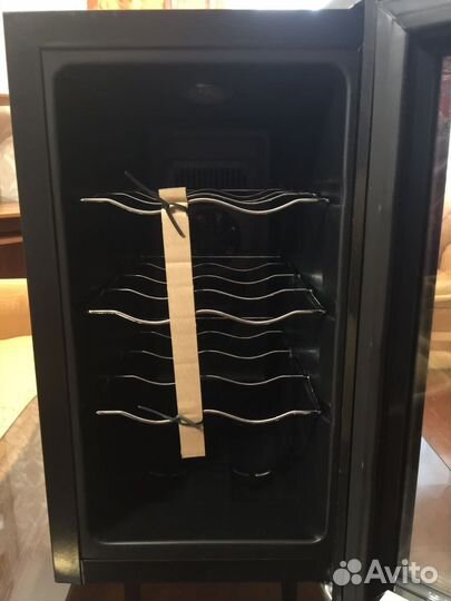 Шкаф винный на 8 бутылок
