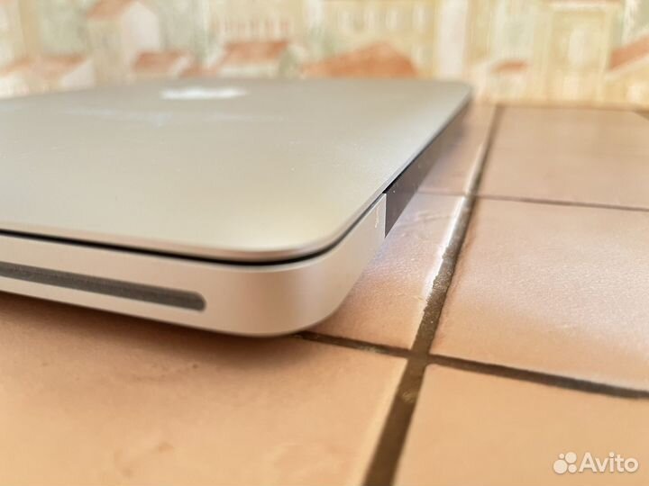 Apple MacBook Pro 13