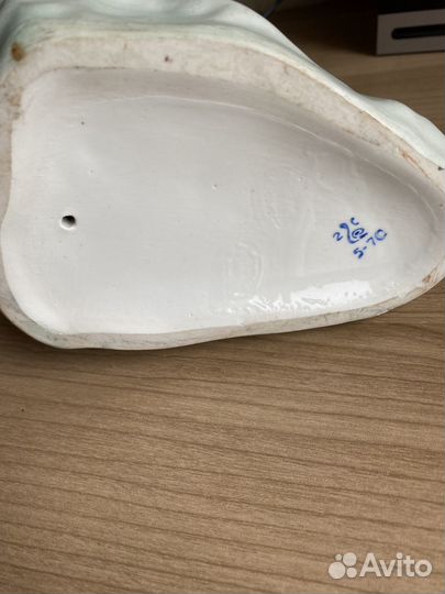 Статуэтка девушки