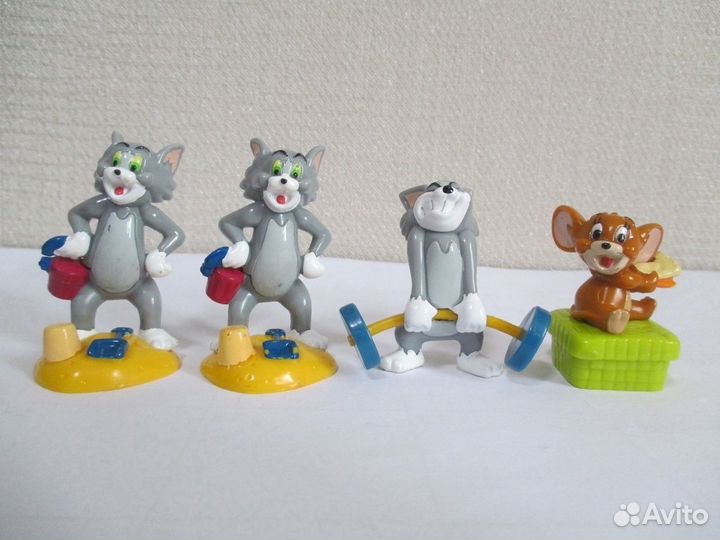 Игрушки из киндер сюрприза