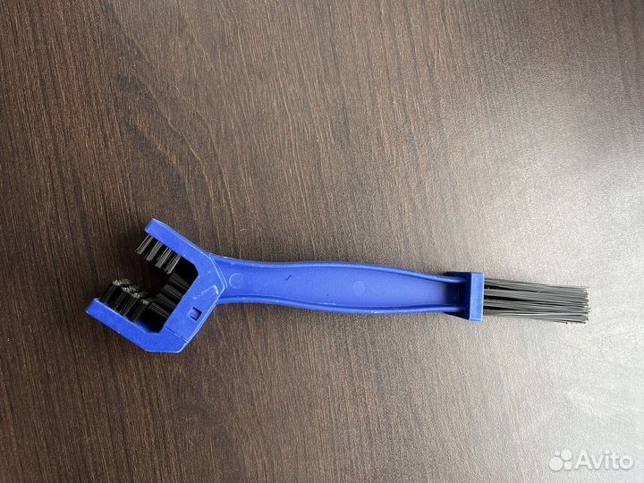 Щётка для чистки цепи