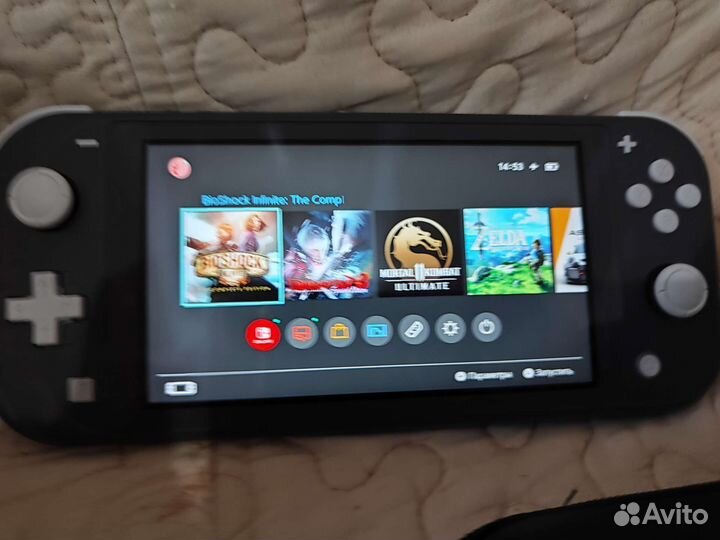 Nintendo Switch Lite с играми