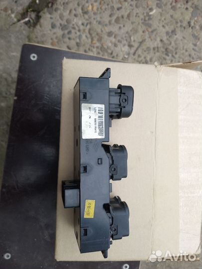 Блок управления стеклоподъемниками