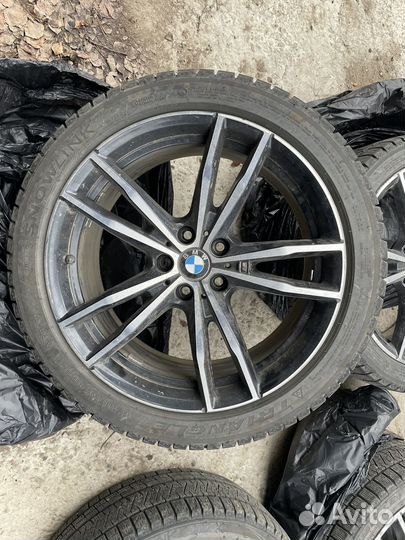 Диски bmw r19 225/45 передние 255/40 задние