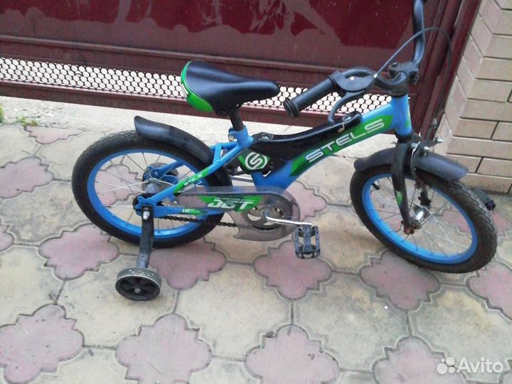 Детский велосипед 16
