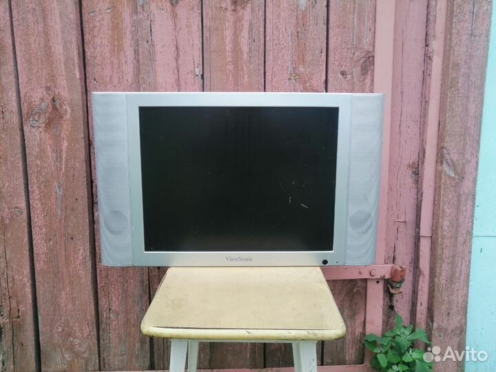 Манитор телевизор