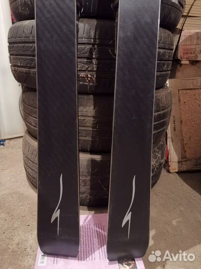 Горные лыжи Volkl Tiger Shark