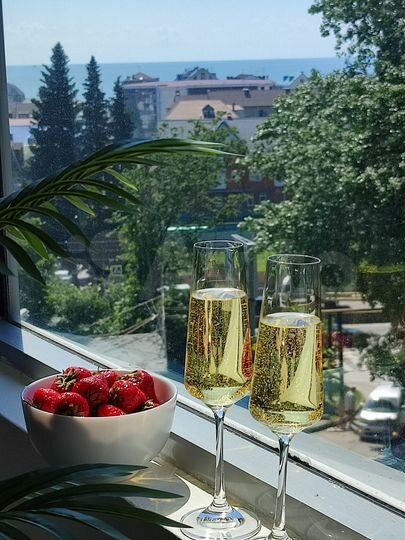 2-к. квартира, 60,4 м², 1/17 эт.