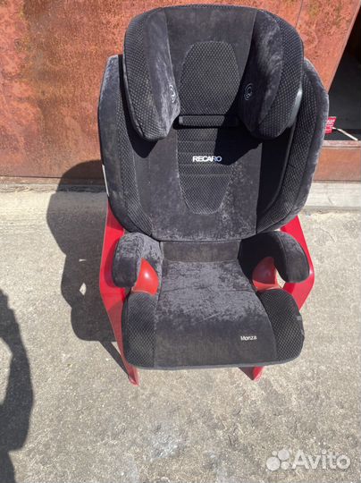 Детское автокресло
