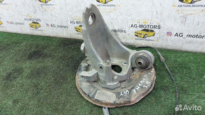 Кулак задний правый E39 Универсал