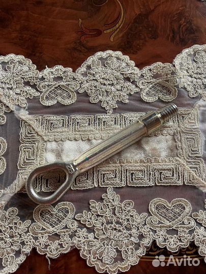 Буксировочный крюк bmw