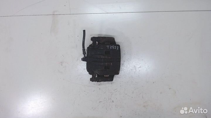 Суппорт Nissan X-Trail (T30), 2003