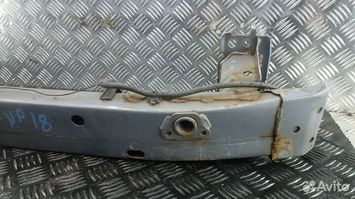 Усилитель бампера передний (кронштейн) toyota verso AR2 2013