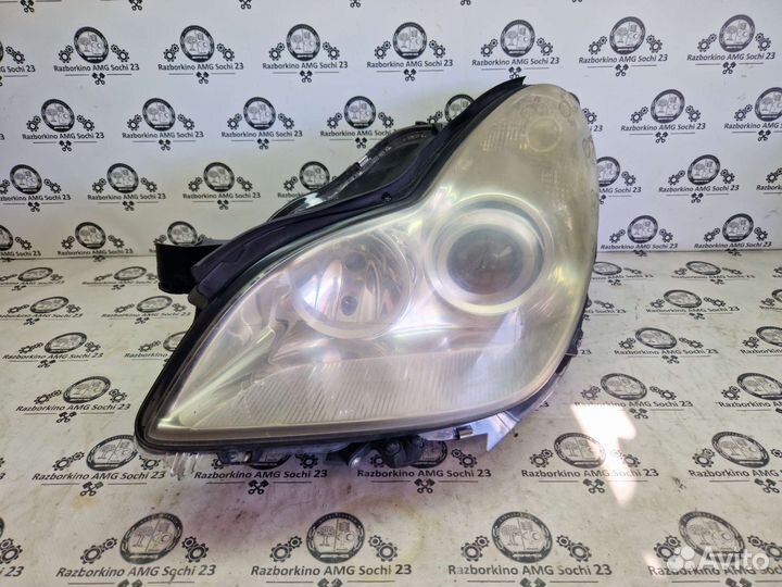 Фара левая для Mercedes W219 C219