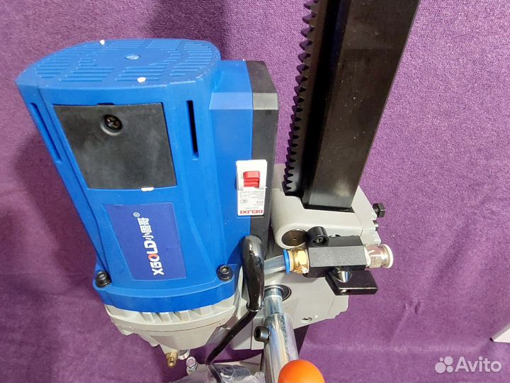 Аппарат для алмазного сверления 220мм