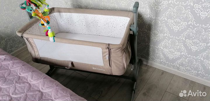 Колыбель Kinderkraft приставная кроватка