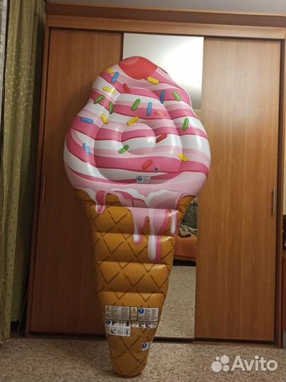 Матрас надувной бу мороженое (рожок)