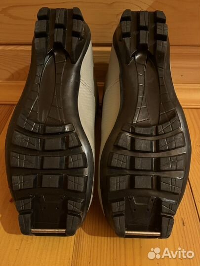 Лыжные ботинки 38 размер