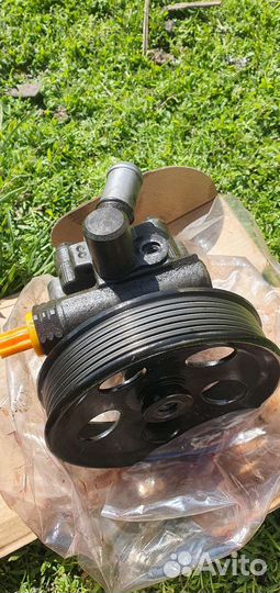 Насос гура Опель Инсигния 2л