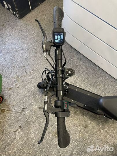 Электросамокат White Siberia luna v2 800W