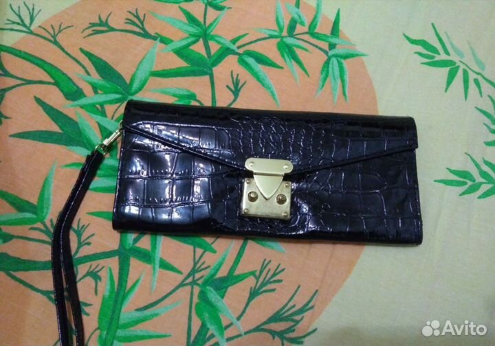 Продам новые кошельки женские