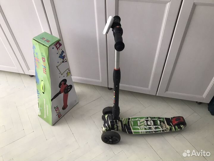 Самокат Micar светящиеся все колеса