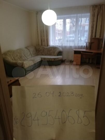 2-к. квартира, 57 м², 1/8 эт.