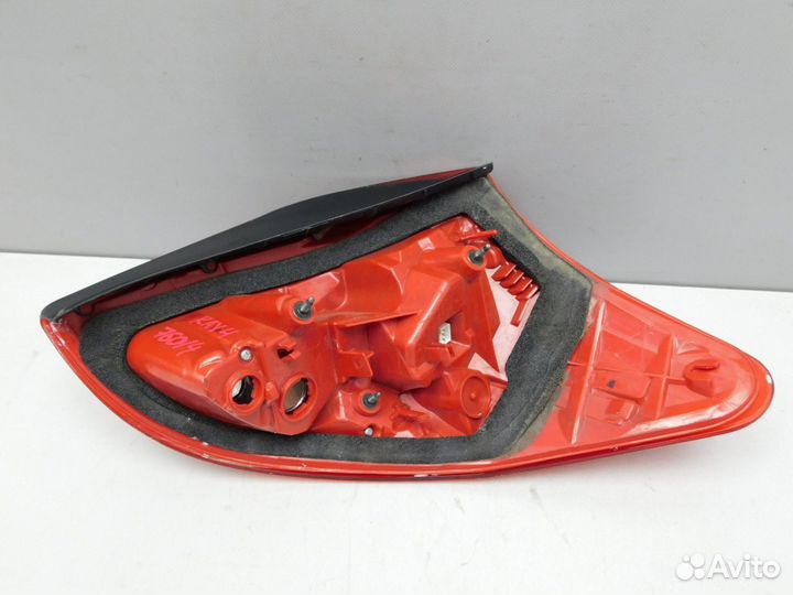 Фонарь задний лев. Toyota RAV 4 (76014)