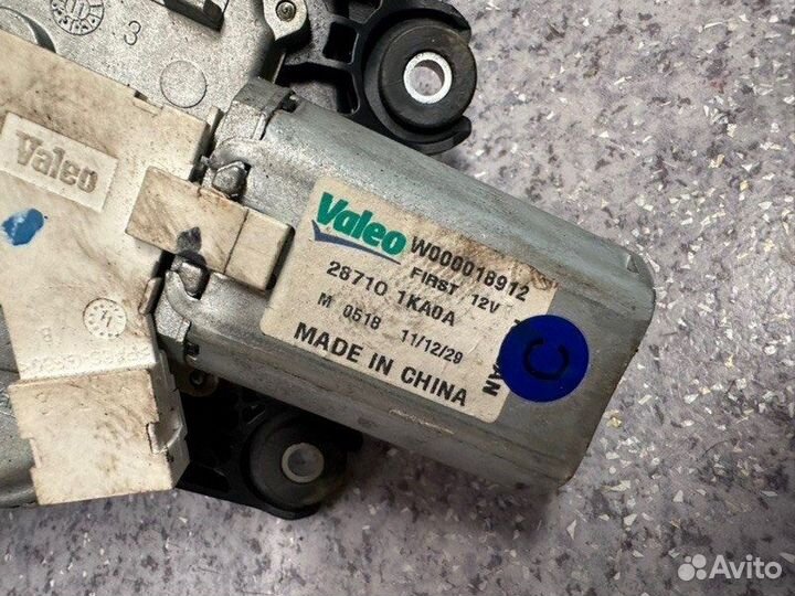 Моторчик дворника задний Nissan Juke HR16