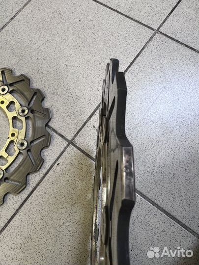 Диск тормозной передний Yamaha v-max 1200