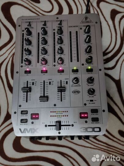 Behringer WMX300 Pro