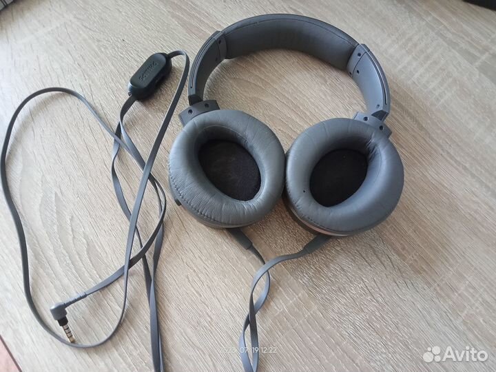 Наушники Sony MDR-XB950AP качественная конструкция