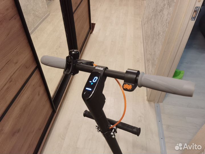 Электросамокат Ninebot kickscooter f40