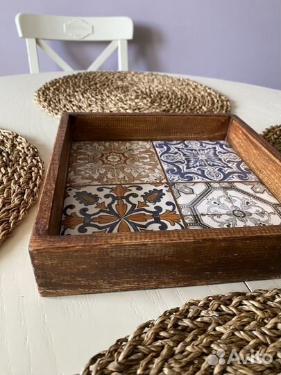 Салфетки под приборы H&M home / поднос деревянный