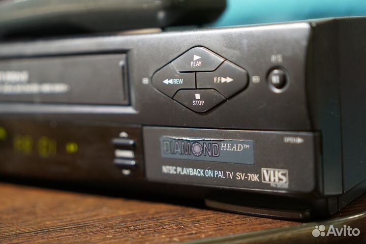Видеомагнитофон samsung SV-70K
