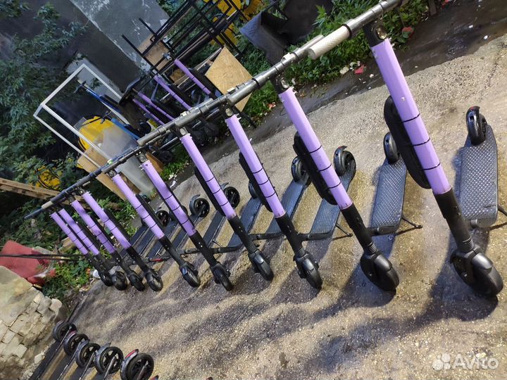 Электросамокат ninebot es1 б/у+ доп аккумулятор