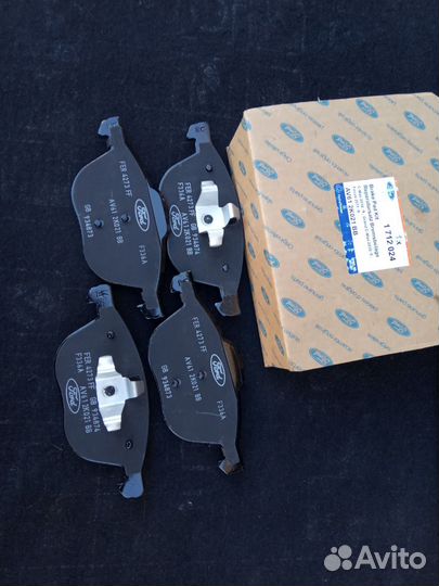 Колодки тормозные Ford 1712024