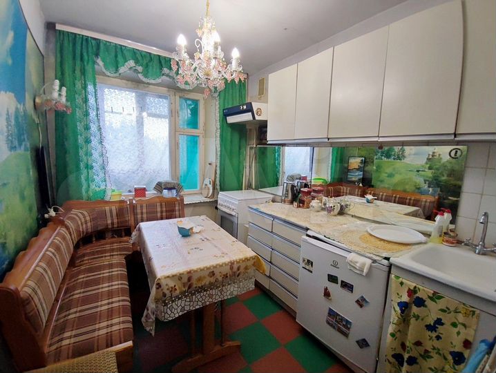2-к. квартира, 49 м², 6/9 эт.