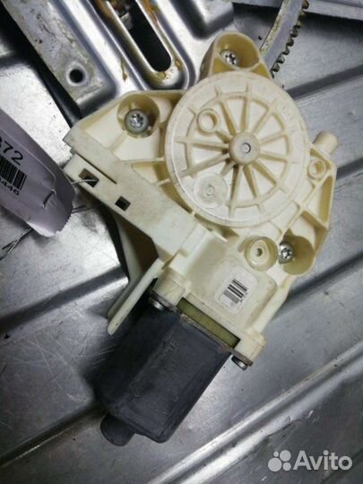 Стеклоподъемник электрический передний правый Ford