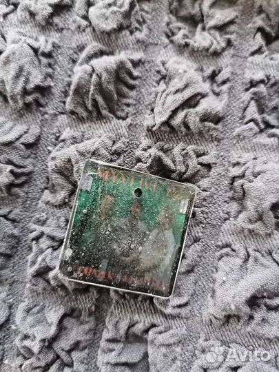 Брелок/кулон MYA