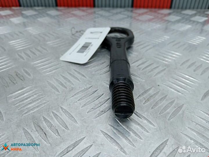 Крюк буксировочный Toyota Avensis 2 (T250) рест