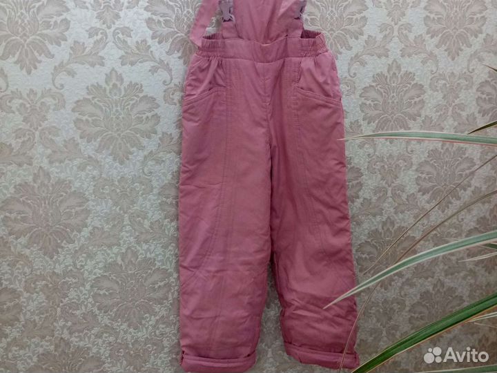 Демисезонный костюм для девочки 104