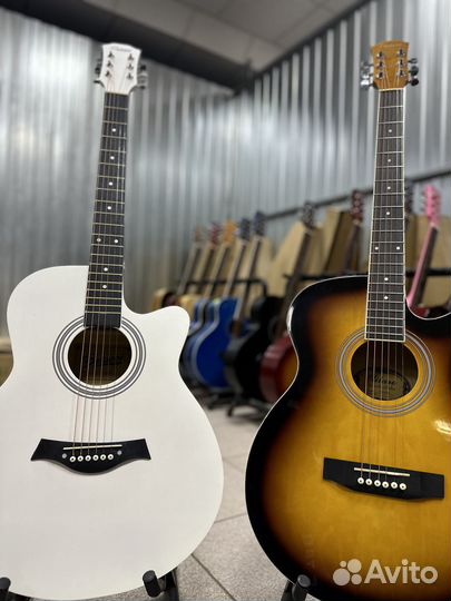 Акустическая гитара