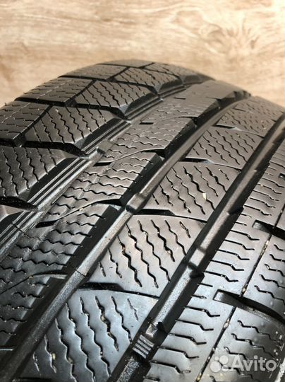 Davanti Wintoura+ 215/45 R16 90H