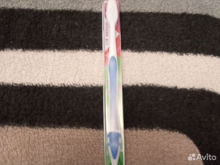 Щетка зубная