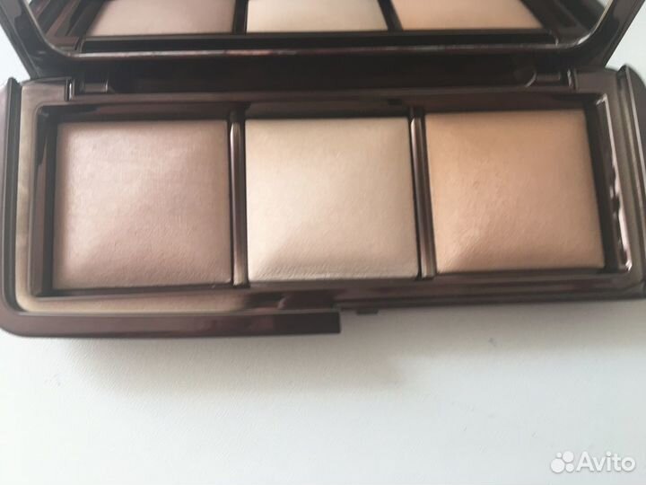 Hourglass Ambient Lighting Palette