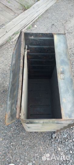 Ящик для инструмента металлический