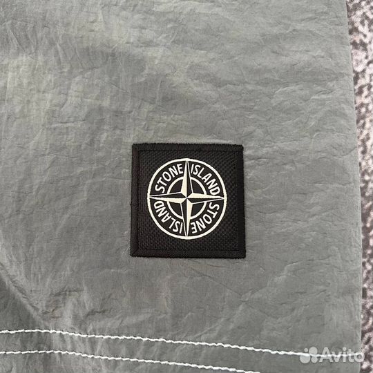 Шорты Stone island