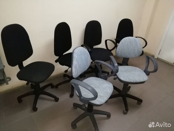 Компьютерное кресло