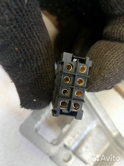 Механизм подачи ремня безопасности